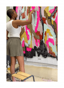 Tapisserie murale en cours de réalisation par Clarissa Vasté, techniques mixtes tufting, tissage, broderie, art textile contemporain