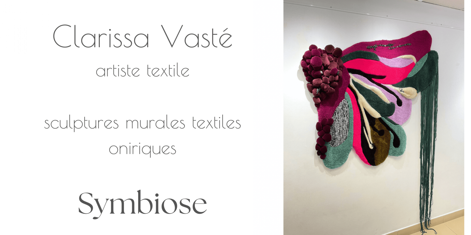 sculpture murale textile et onirique de Clarissa Vasté ressemblant à un papillon ou une fleur