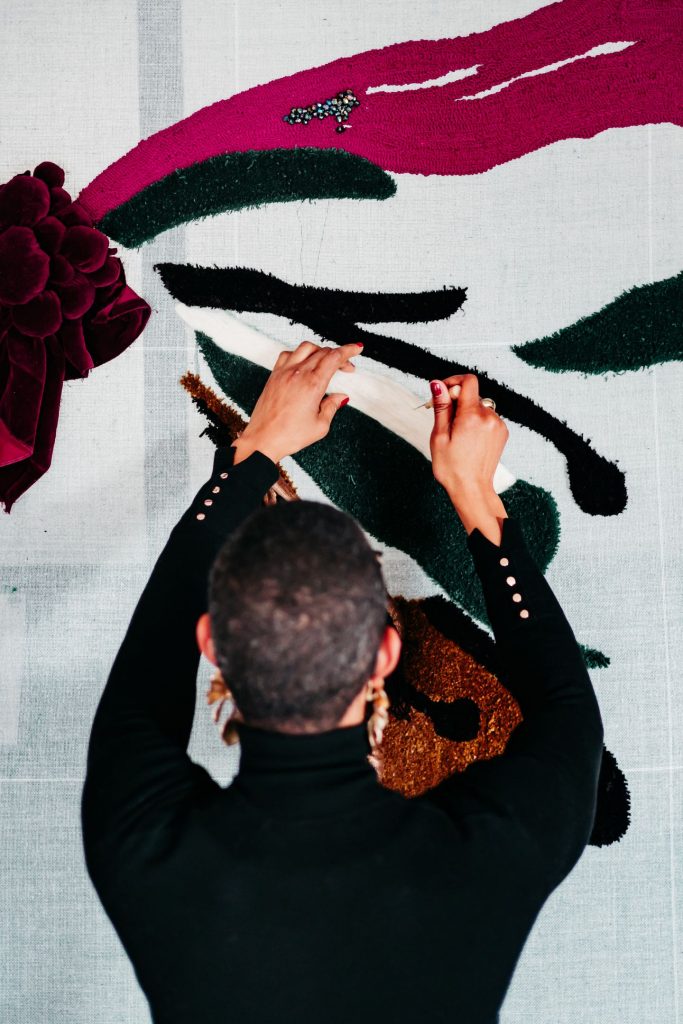Clarissa Vasté tapisserie murale contemporaine sculpture textile